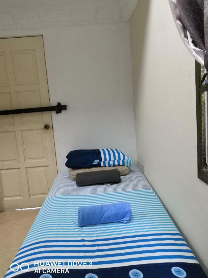 Ibu Home-To-Stay Pasir Gudang Exterior photo