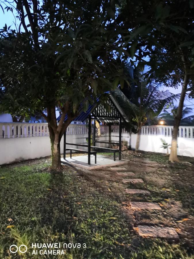 Ibu Home-To-Stay Pasir Gudang Exterior photo